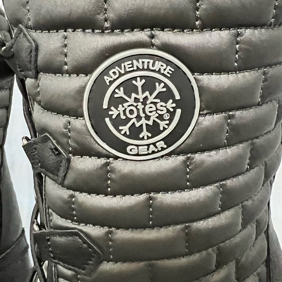 Totes Women's Weather Boots in Black/Pewter. Style E70564. Size 8. - Picture 7 of 12